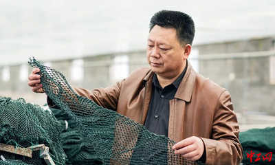 卢立功:从小虾苗里实现大科研梦